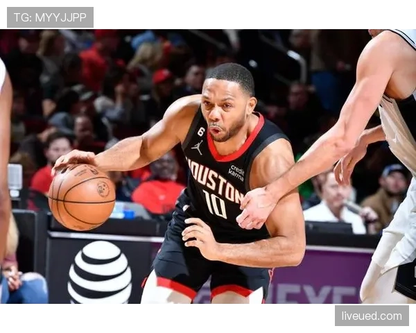 乌加特为何能领跑队内抢断与拦截？防守效率与位置价值解析