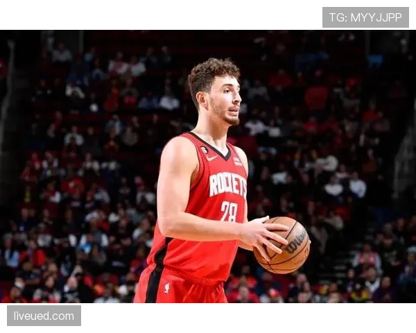 尼科·威廉斯在强强对话中的战术价值与关键作用解析